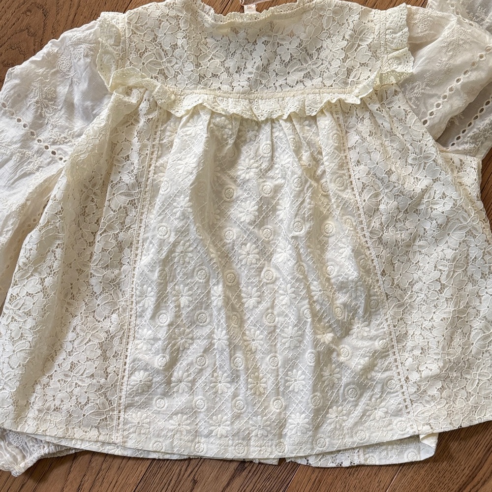 😊NWT Listicle Cream Lace Eyelet Blouse - Picture 9 of 10